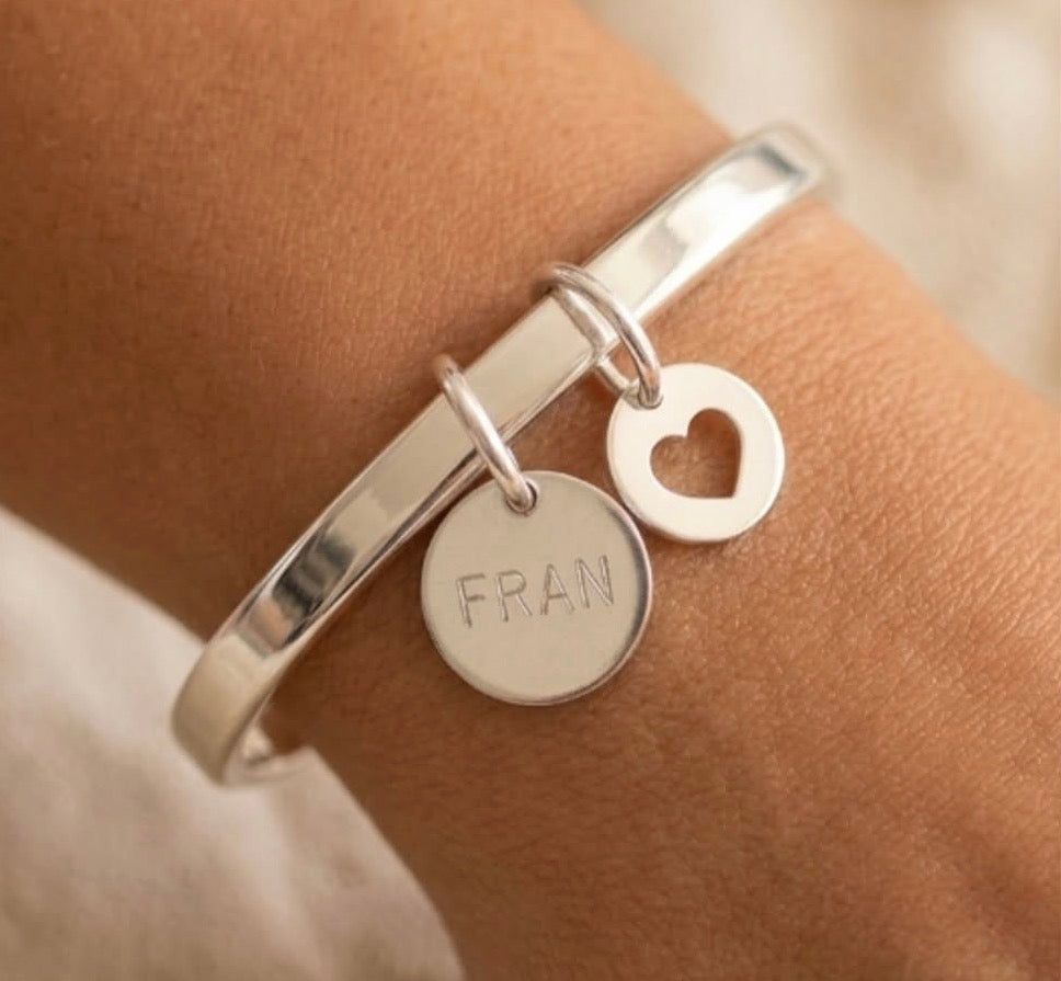 Pulsera con corazón calado y medalla 15mm grabada a mano Plata 925