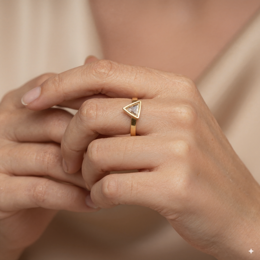 Set Aludra 9mm Oro 18k (1 anillo + 1 dije)