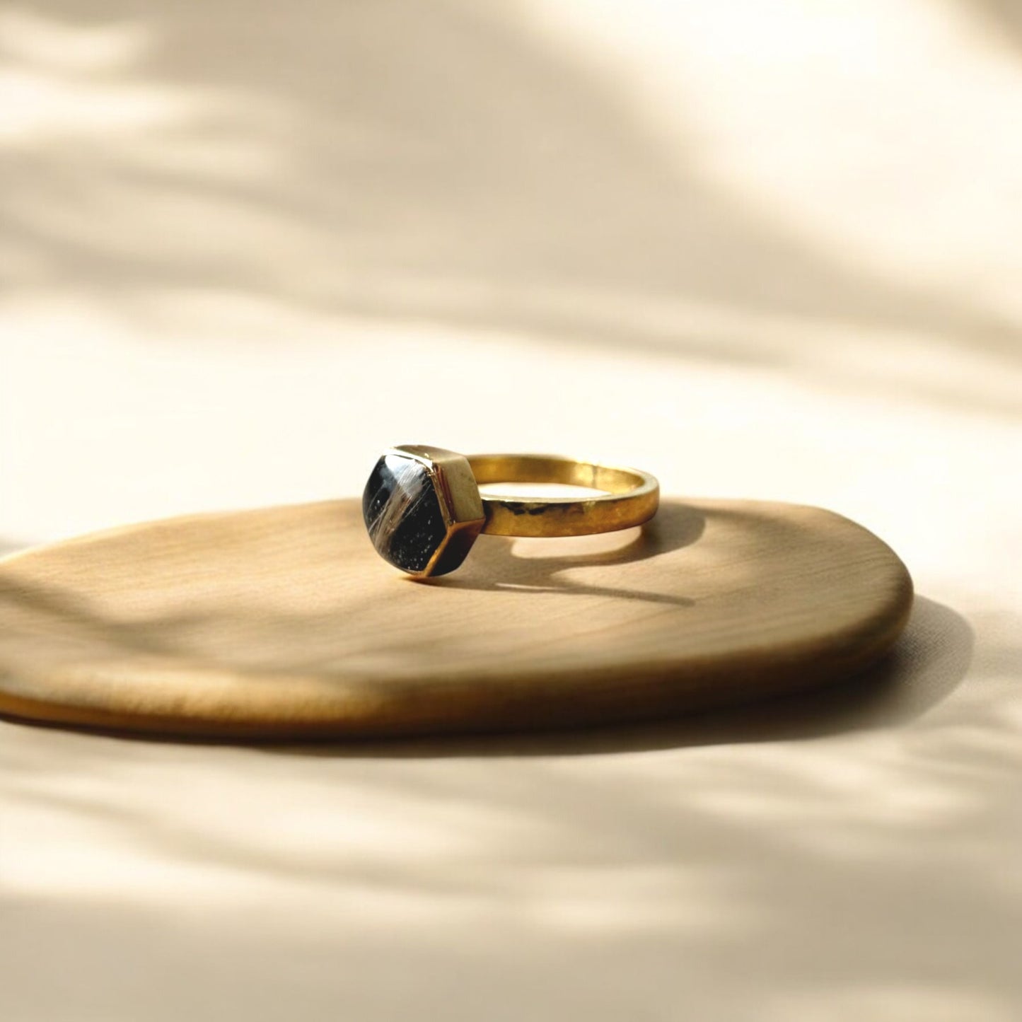 Anillo Naos 9mm Oro 18k