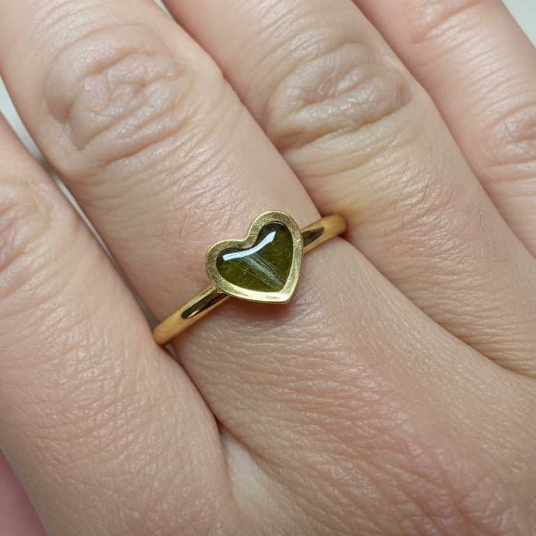 Anillo Petra 9mm Oro 18k