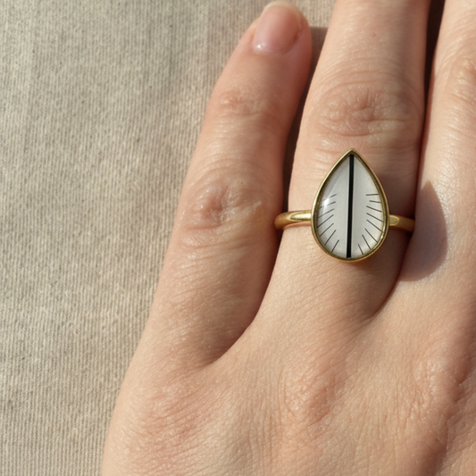 Anillo Vega 9mm Oro 18k
