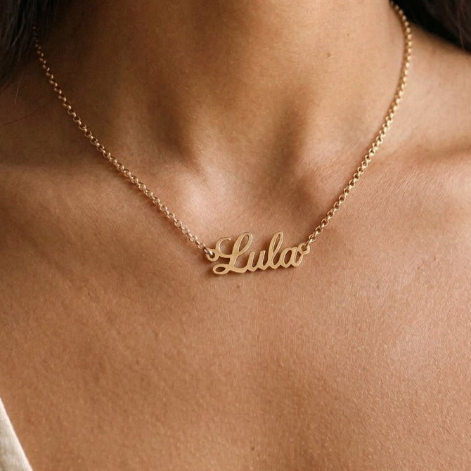 Cadena rolo con Nombre calado en Oro 9k