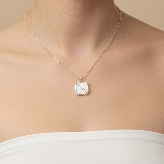 Dije Amaltea 15mm Plata 925