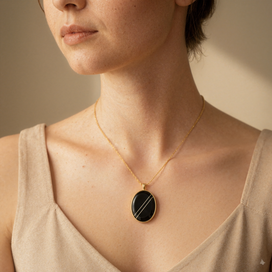 Dije Andrómeda 25mm Oro 18k