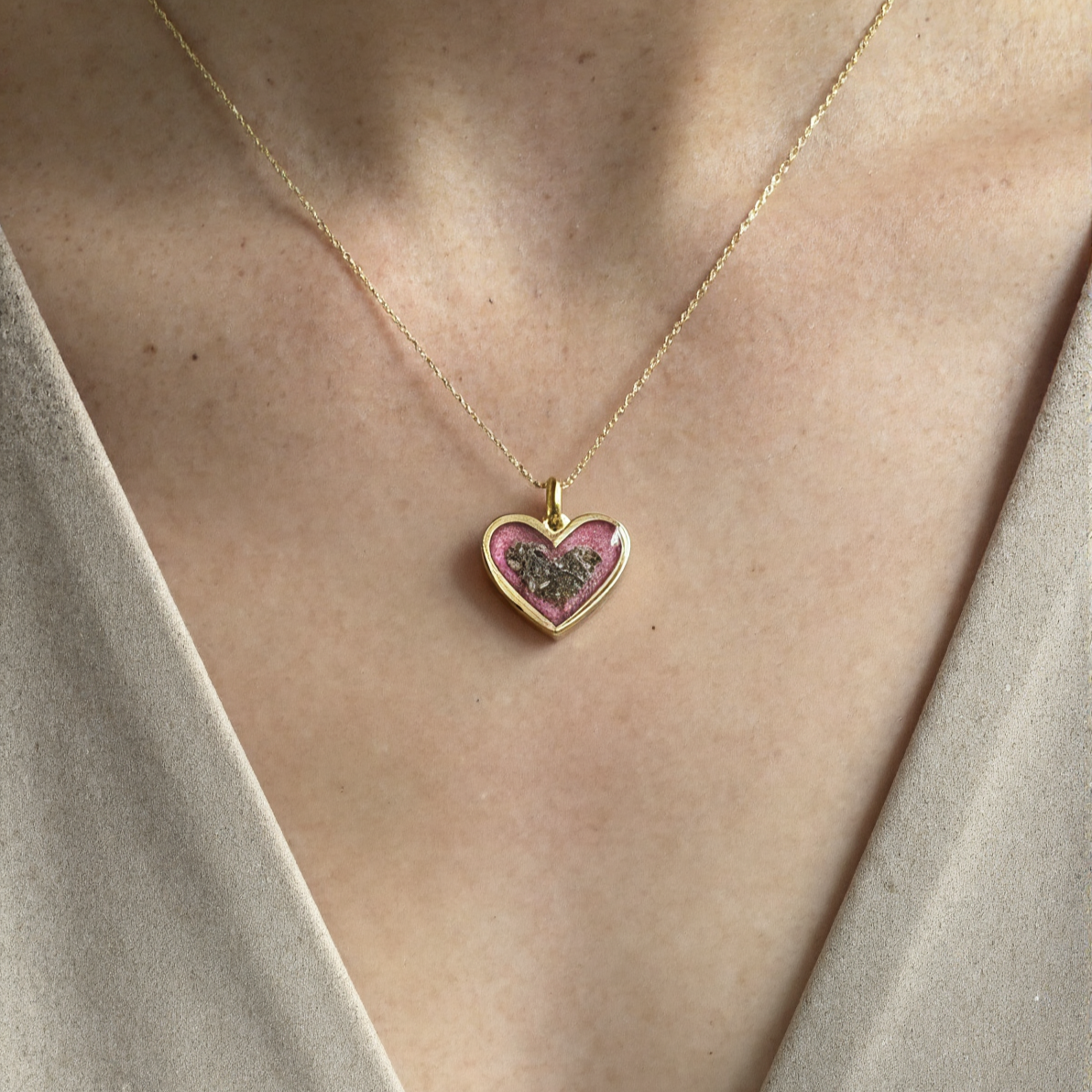 Dije Ursa 15mm Oro 18k