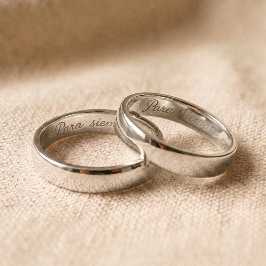 Par de alianzas cinta 4mm Oro Blanco 18k con grabado a mano