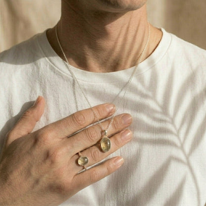 Set Atria Oro 9k (Anillo + Dije)